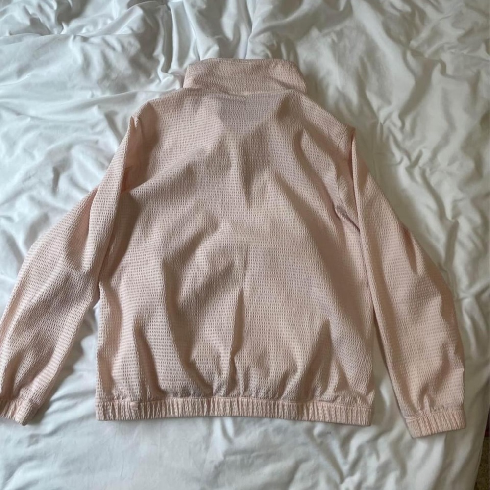 Pink Waffle Lululemon Quarter Zip
Size 8